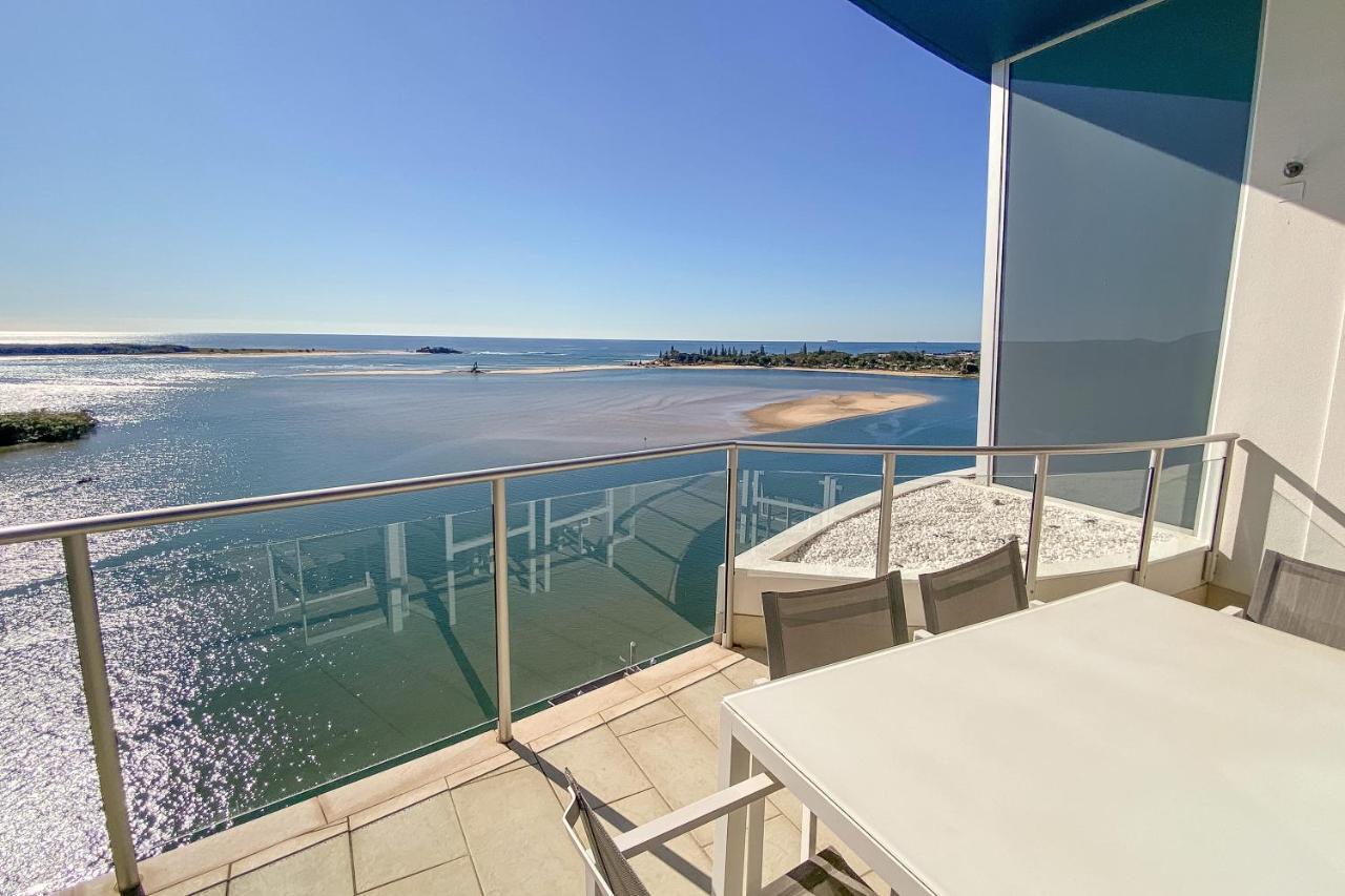 Waves Maroochy River Maroochydore Exterior foto