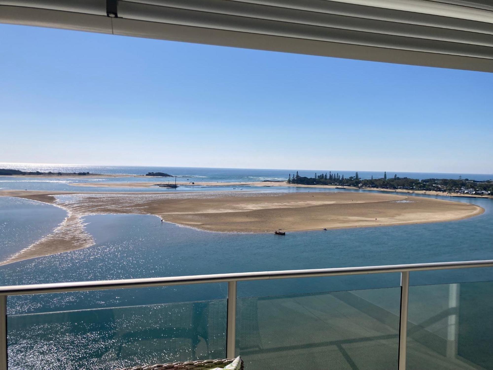 Waves Maroochy River Maroochydore Exterior foto